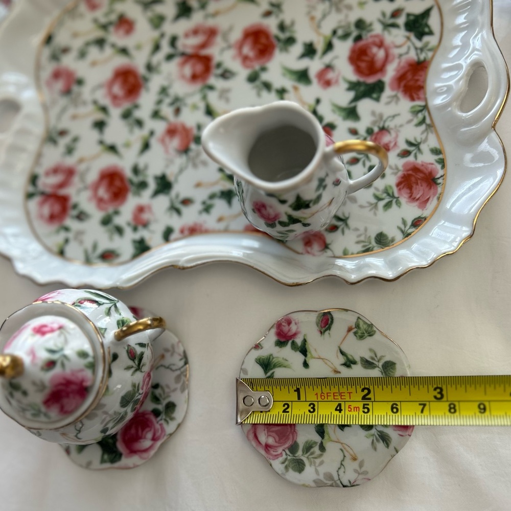 VINTAGE Adeline Miniature Tea Set - Picture 4 of 9